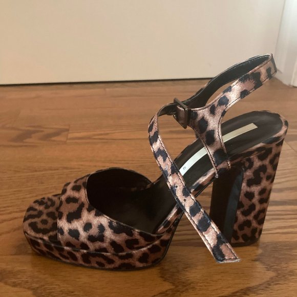 Zara Leopard Print High Heeled Platform Sandals - Picture 2 of 6